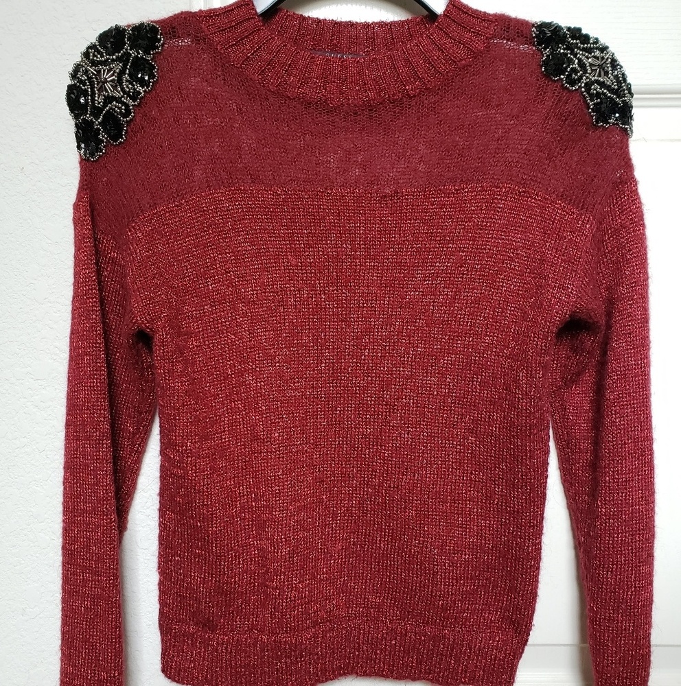 GUESS metallic deep red/black sequin sweater